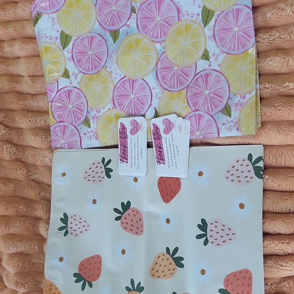 Other - Strawberry and Citrus Patterned Polymailers (10) 13 Thank You Cards
